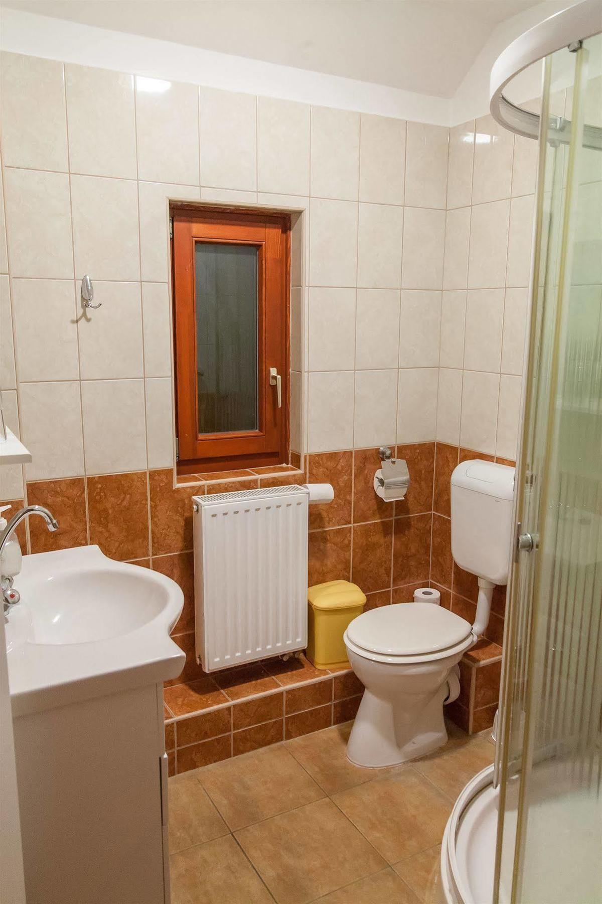 Bed and Breakfast Malom Panzió Kiskunfélegyháza Exterior foto