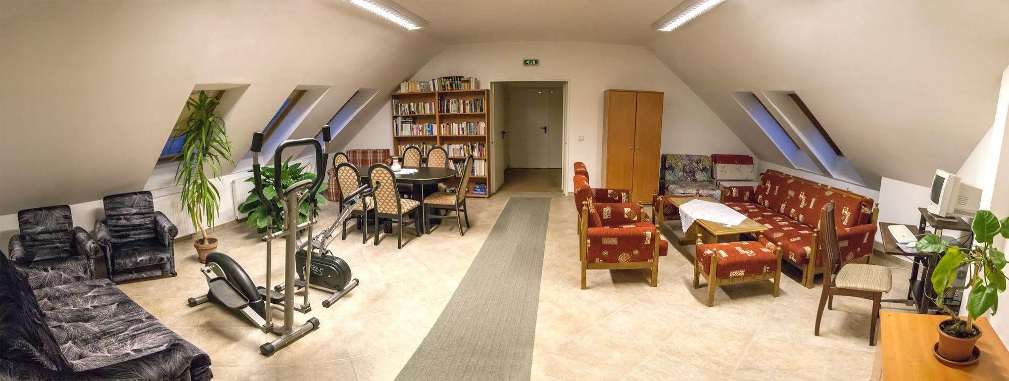 Bed and Breakfast Malom Panzió Kiskunfélegyháza Exterior foto